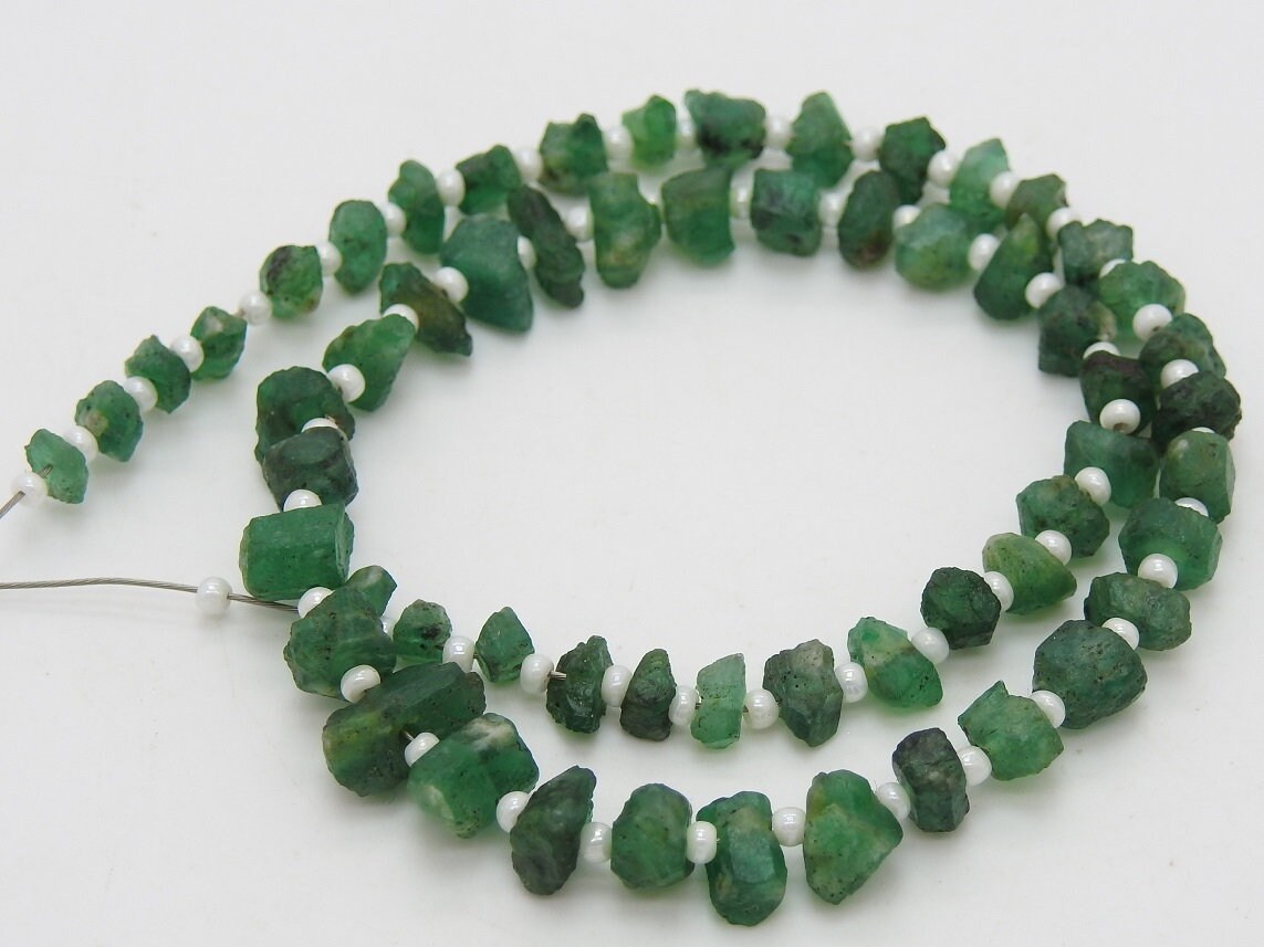 Natural Emerald Rough Bead Chips Uncut Nugget Loose Raw 10 Inch Strand 5X2MM Wholesale Price Gemstone New Arrival RB6