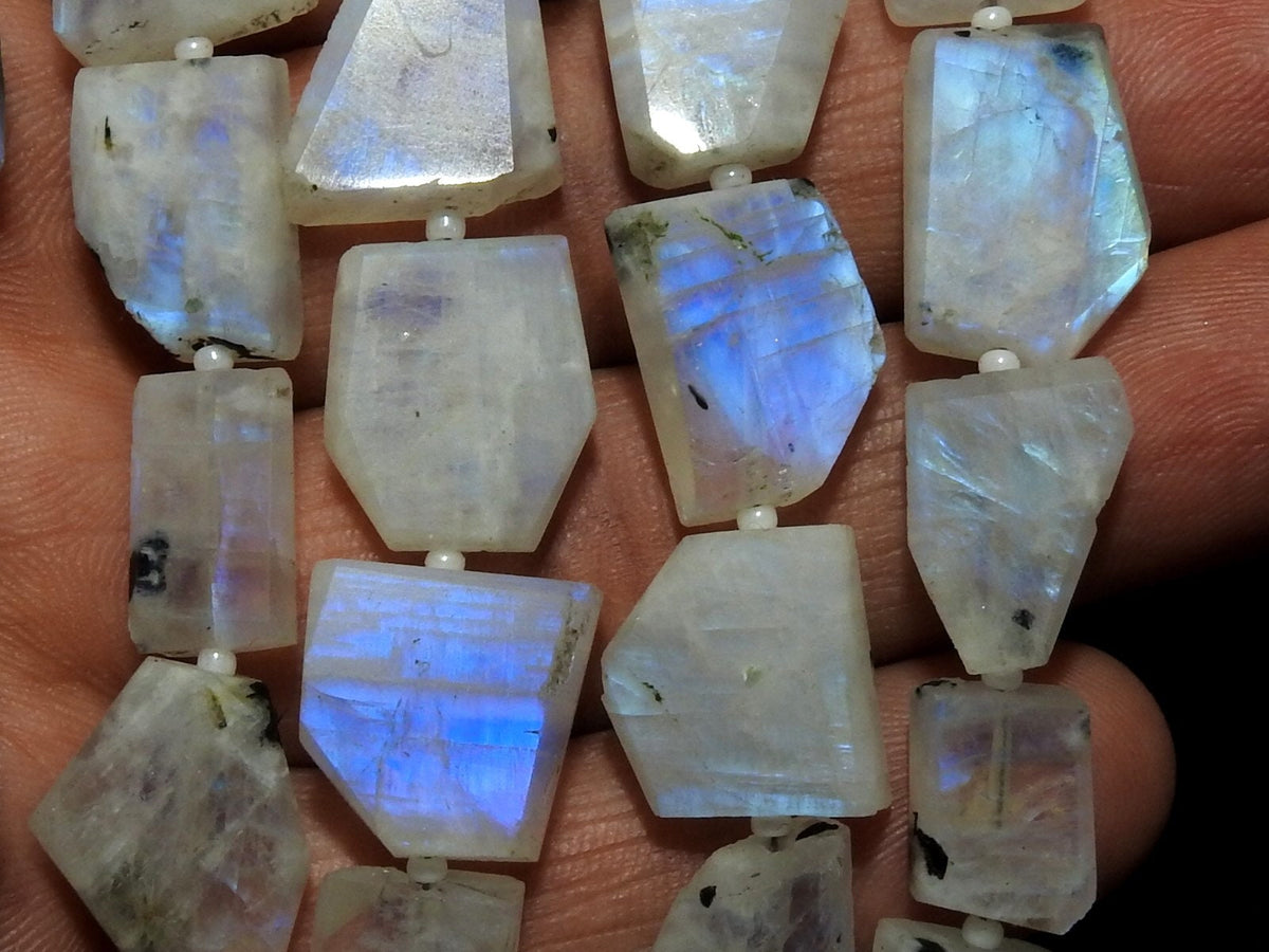 White Rainbow Moonstone Flashy Fire Faceted Flat Tumble Bead 8Inches Strand 16X12To12X9MM Natural Stone TU6