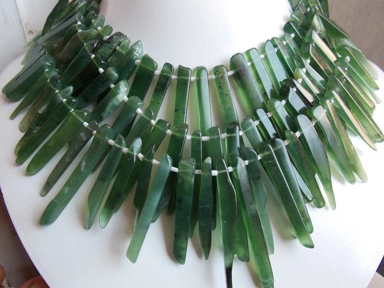 Natural Serpentine Beads Polished Rough Stick Spike Strand 16 Inches (55x5mm) Wholesale Green Stone Supply R-6