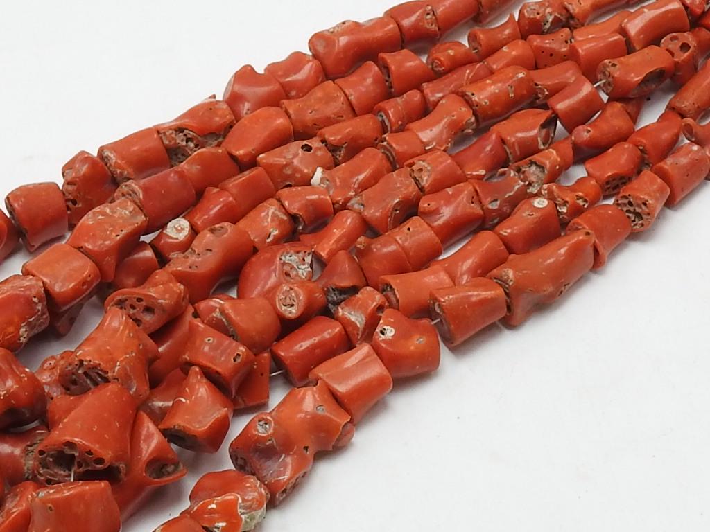 Natural Red Coral Smooth Polished Irregular Tumble Nugget Tube Beads 10-15mm 16 Inch Strand Loose Gemstone for Wholesale Jewelry Making